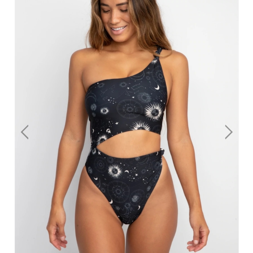 Skatie Nicole, Nola print small